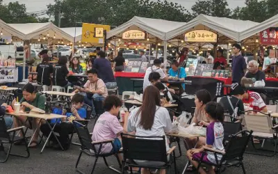Weekend Playground Market