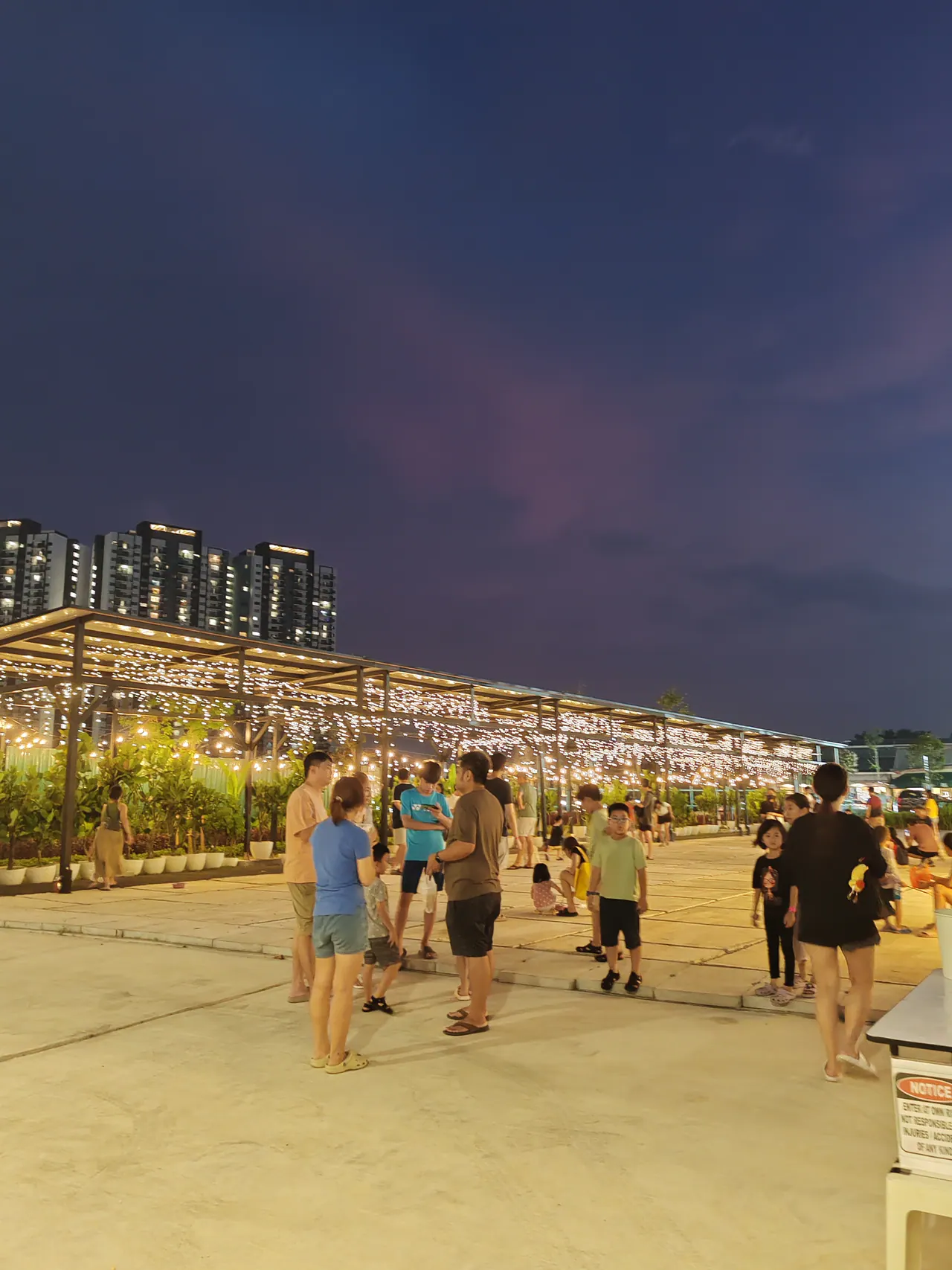 Pasar Taman Permainan Hujung Minggu — 8