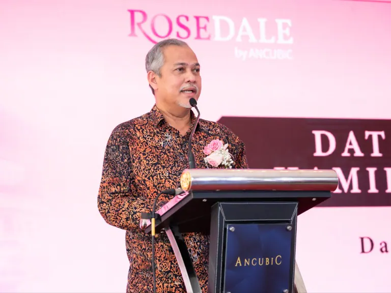 Pembukaan Besar Galeri Hartanah Rosedale — 5