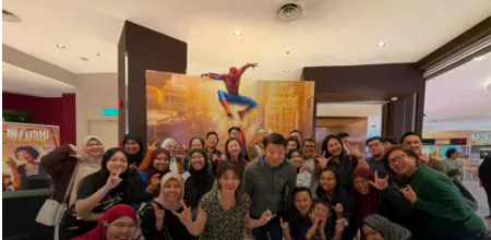 Sambutan hari jadi Julai & malam wayang